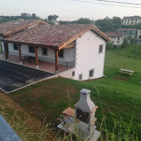 Los fresnos de ribadesella Exterior foto